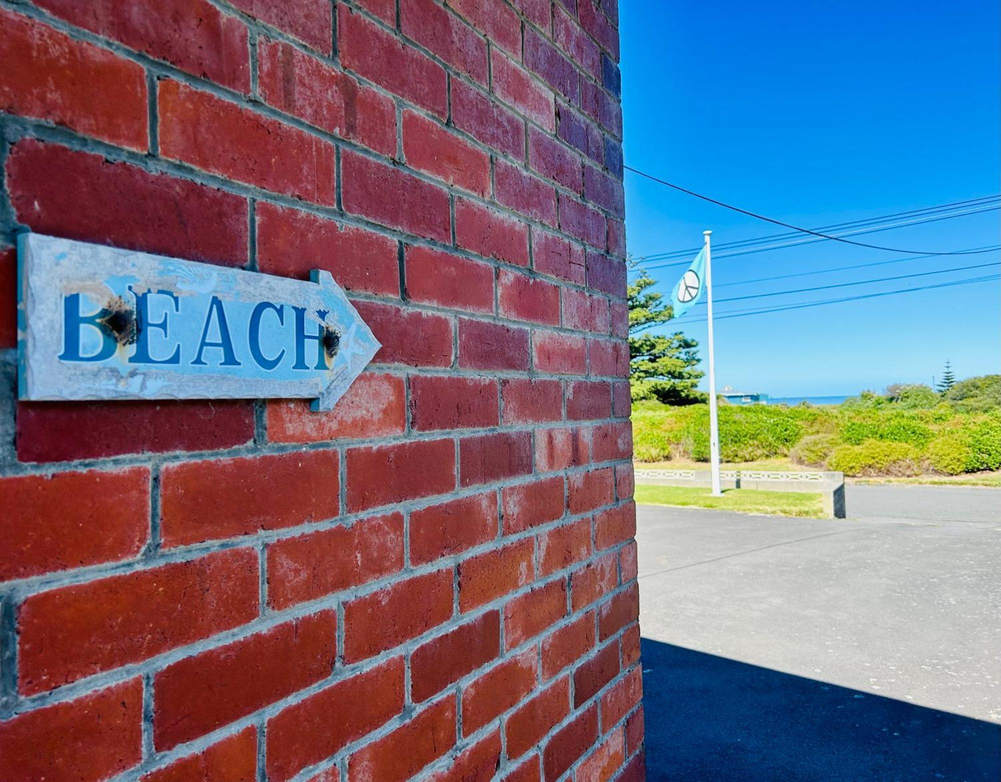 Le Riva Bed And Breakfast By The Beach วังกานุย ภายนอก รูปภาพ